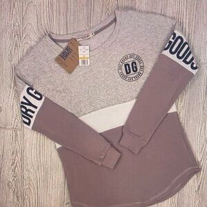Brand New Chance or Fate
Women's Small Grey Dry Goods
Long Sleeve Sweater Top